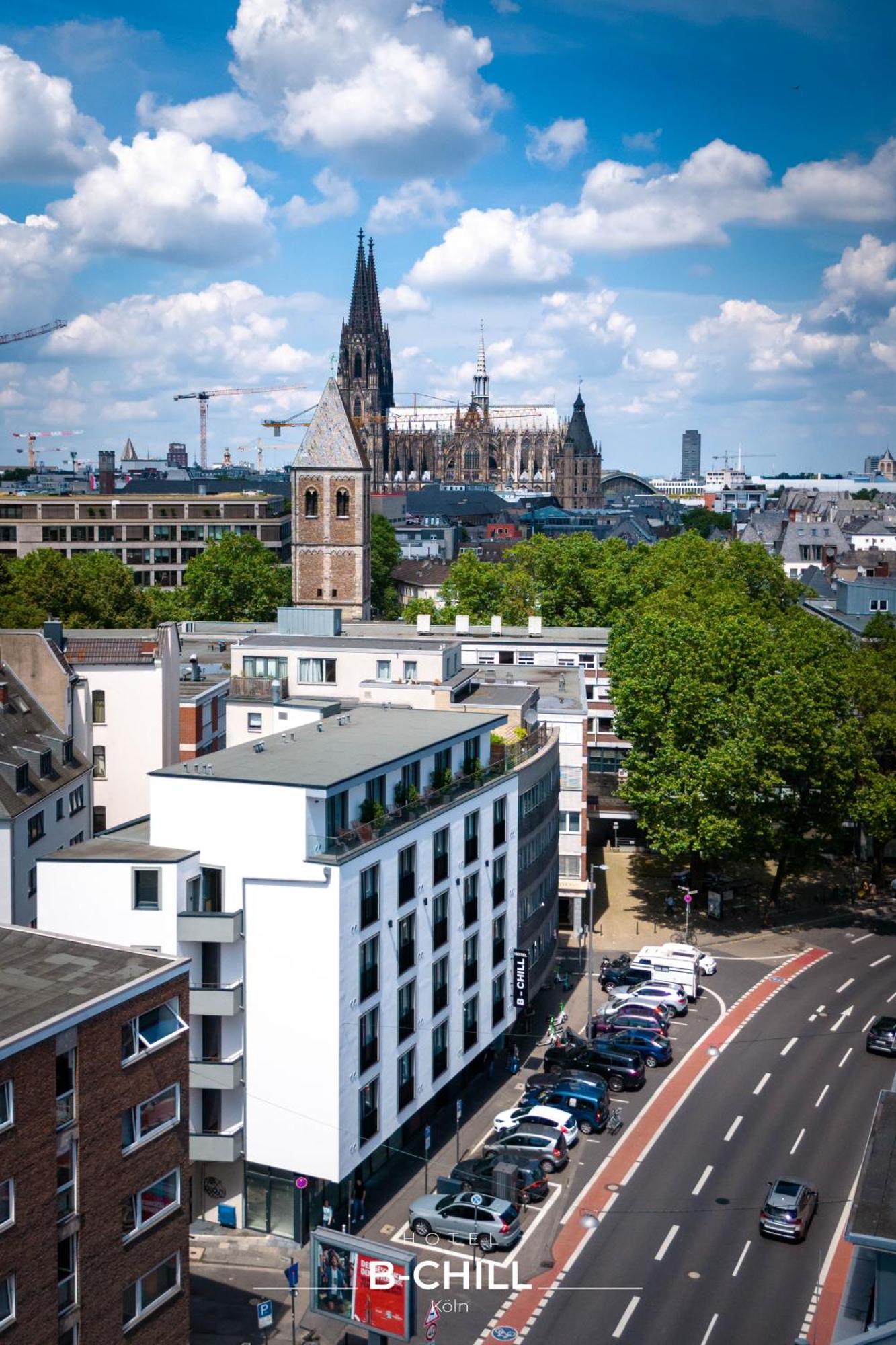 B-Chill Cologne Hotel Exterior photo
